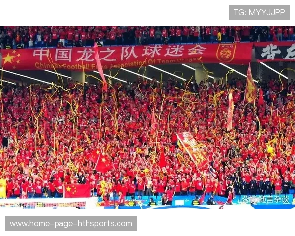 足球金童连续过掉五人,球迷跪地欢呼 足球金童连续过掉五人,球迷跪地欢呼